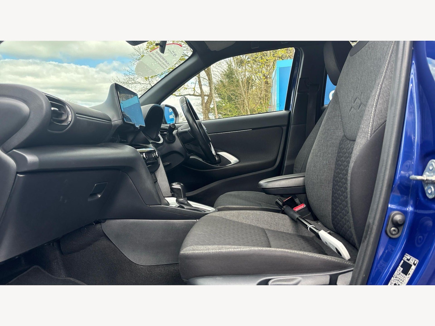 Used Toyota Yaris Cross 2022 for sale - 78170449: Photo 7