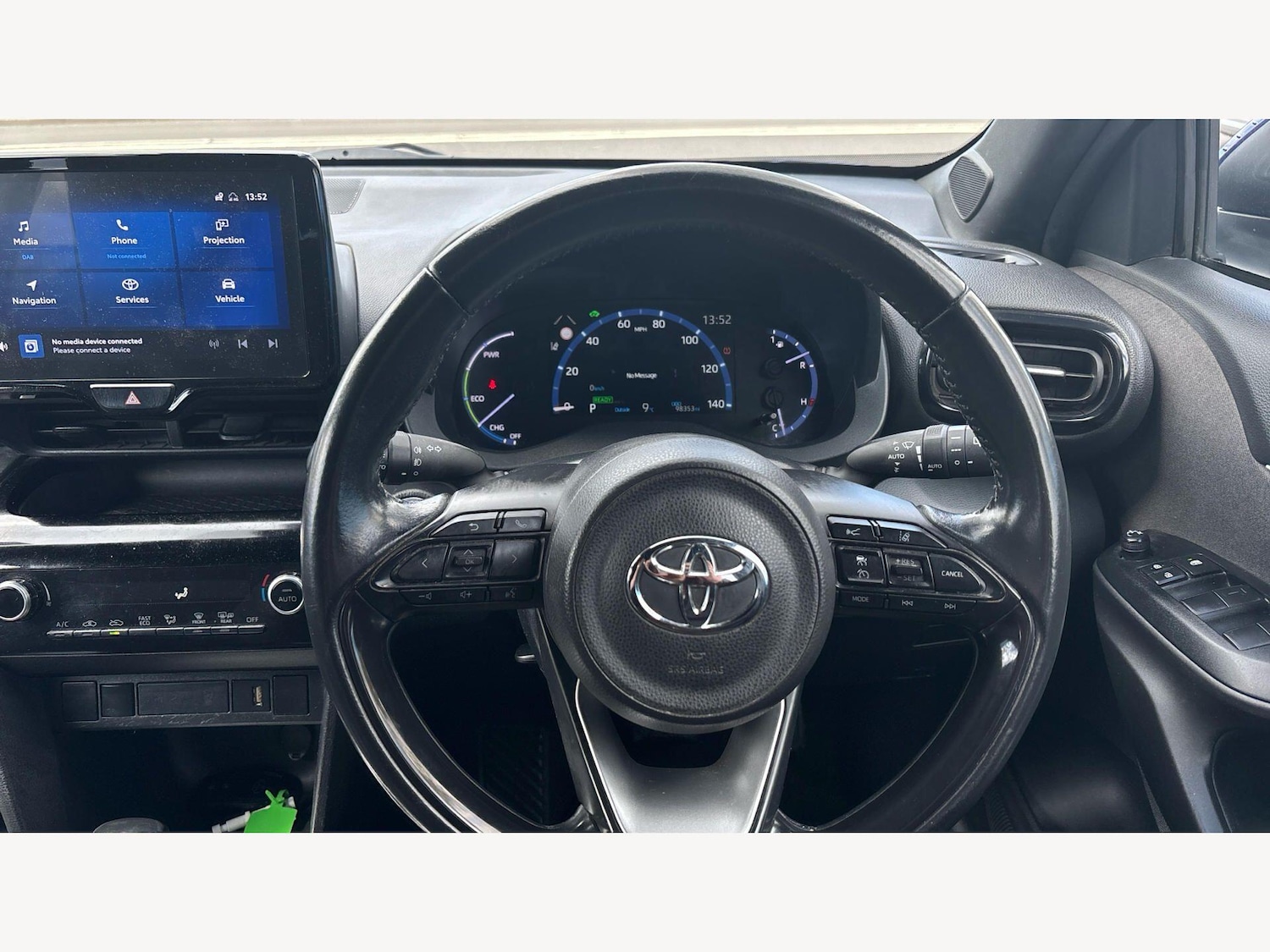 Used Toyota Yaris Cross 2022 for sale - 78170449: Photo 9