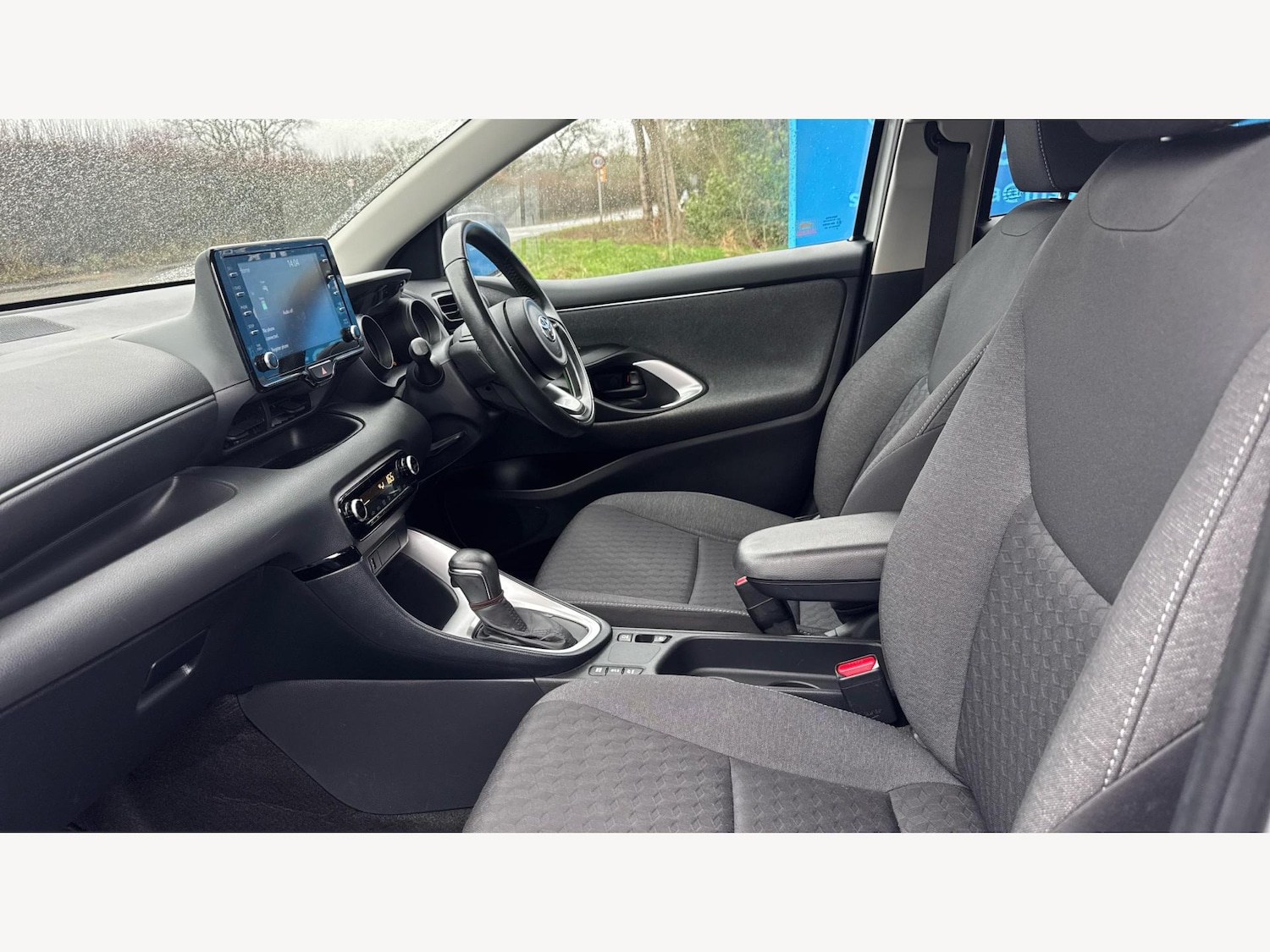 Used Toyota Yaris 2021 for sale - 77524656: Photo 12