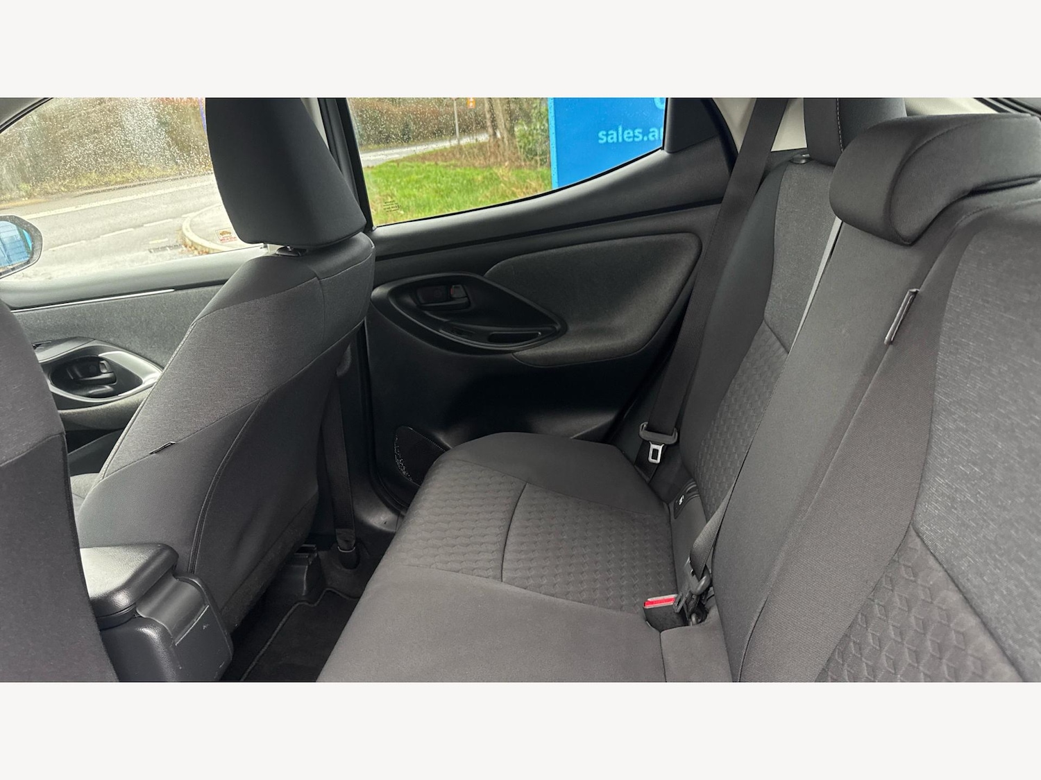 Used Toyota Yaris 2021 for sale - 77524656: Photo 15