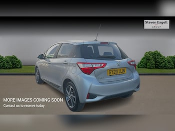 Used Toyota Yaris 2020 for sale - 75965630: Photo