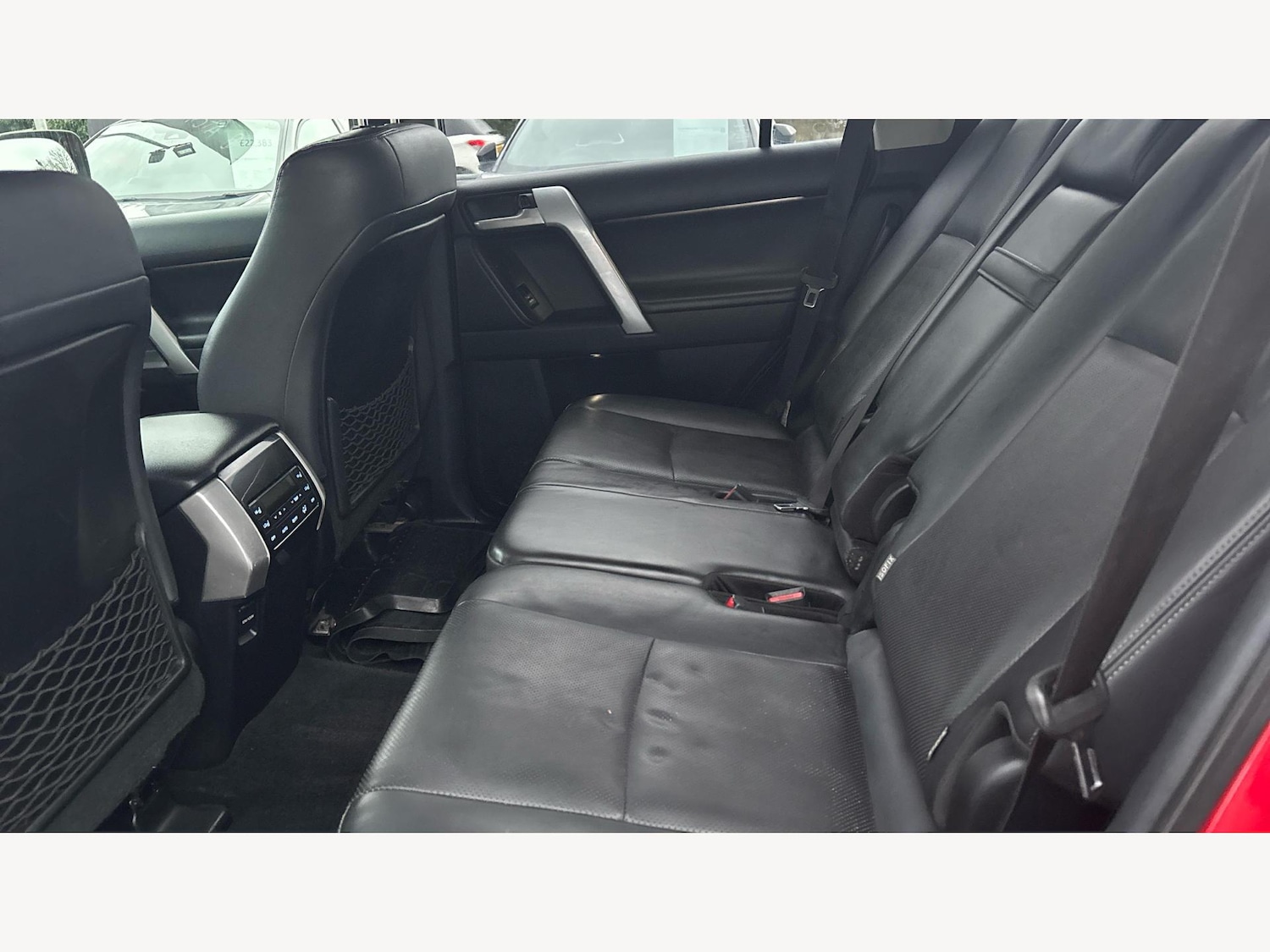 Used Toyota Land Cruiser 2018 for sale - 77722774: Photo 15