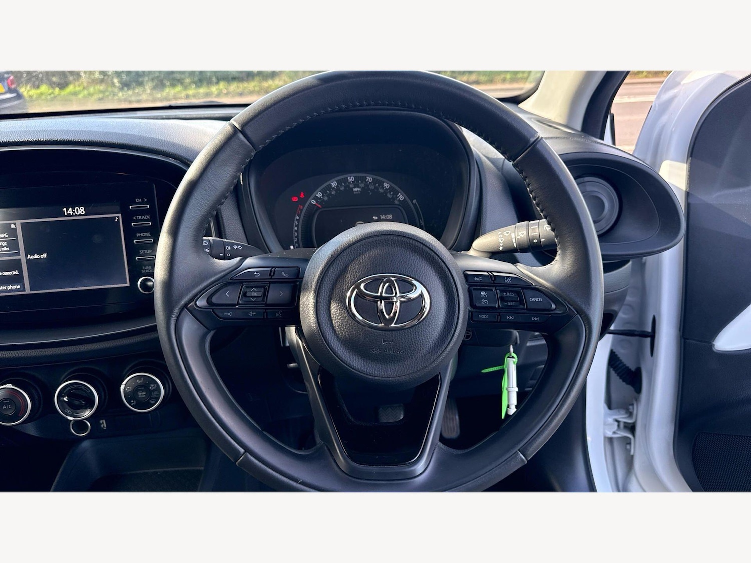 Used Toyota Aygo X 2022 for sale - 77898301: Photo 10