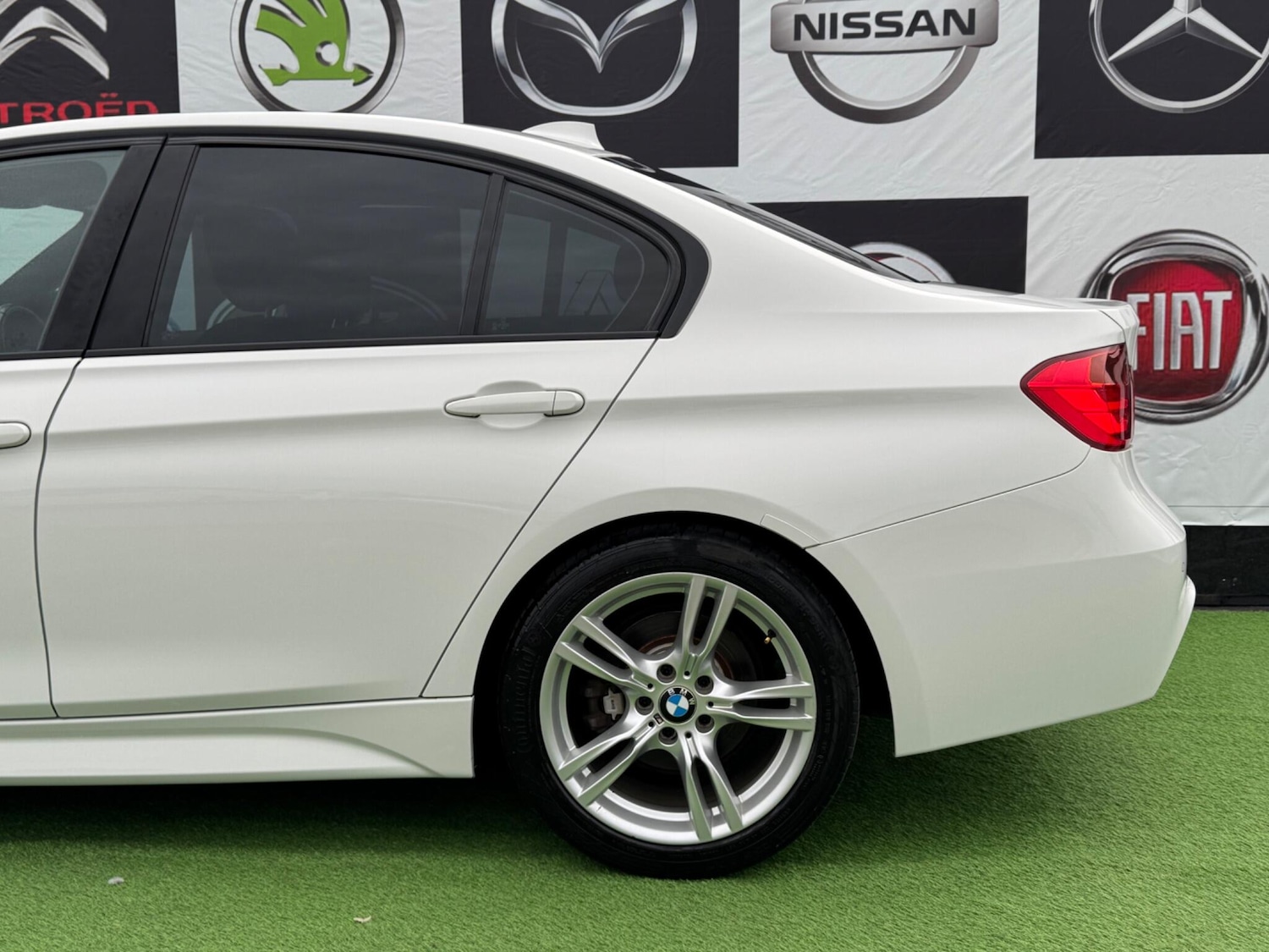 Used BMW 3 Series for sale - 76620251: Photo 10