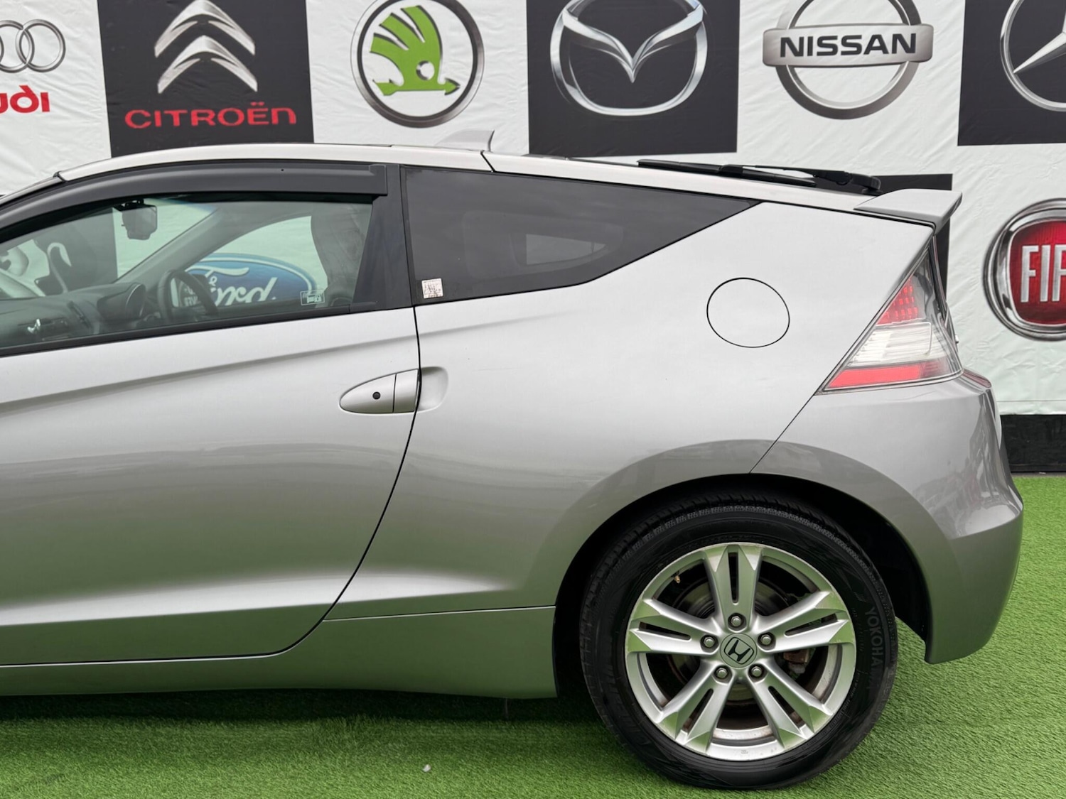 Used Honda CR-Z for sale - 76995582: Photo 17