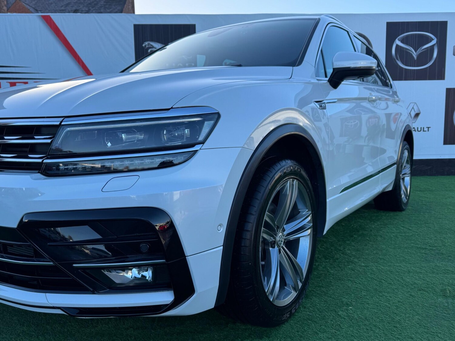 Used Volkswagen Tiguan for sale - 76824491: Photo 10