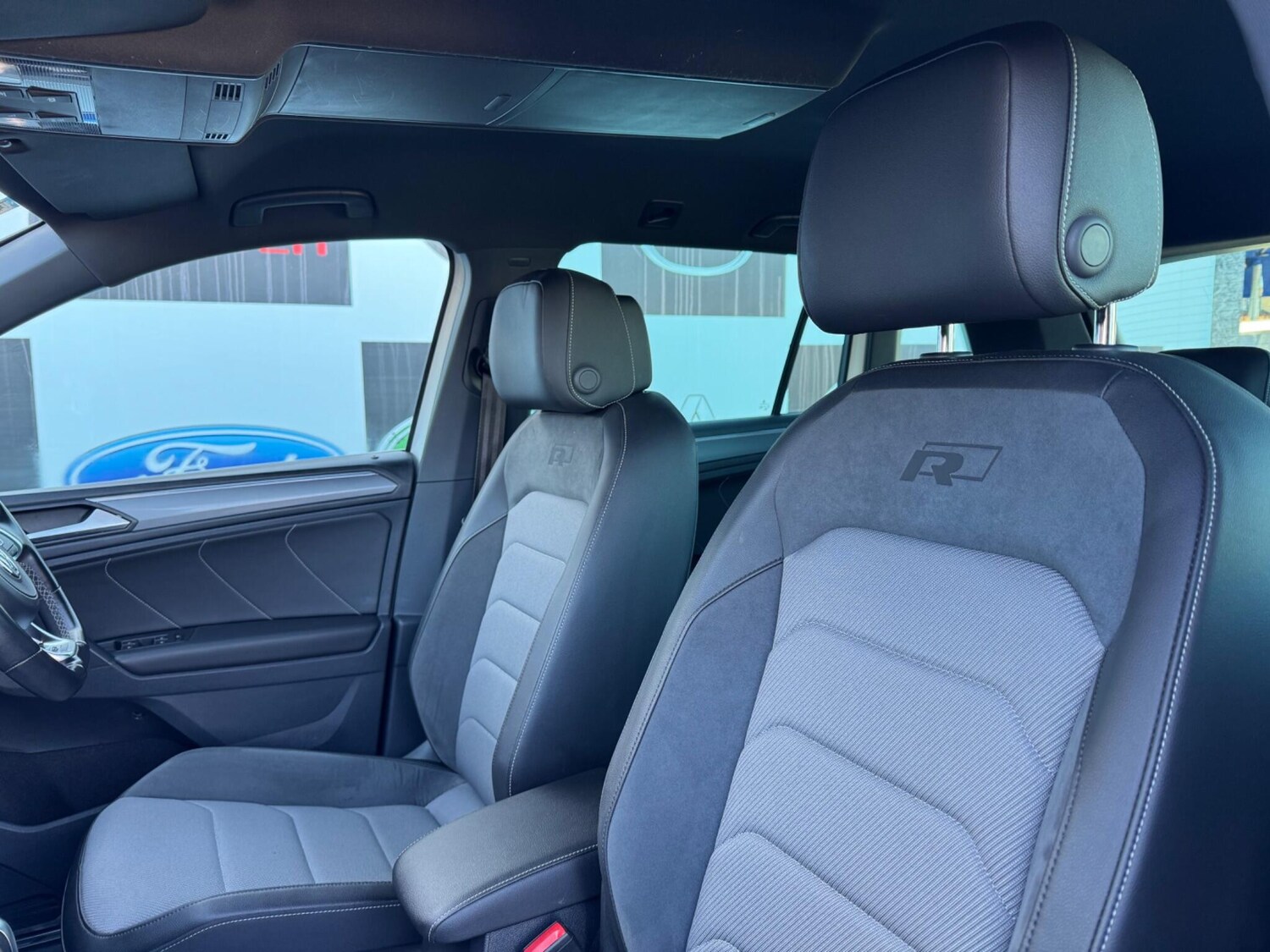 Used Volkswagen Tiguan for sale - 76824491: Photo 65