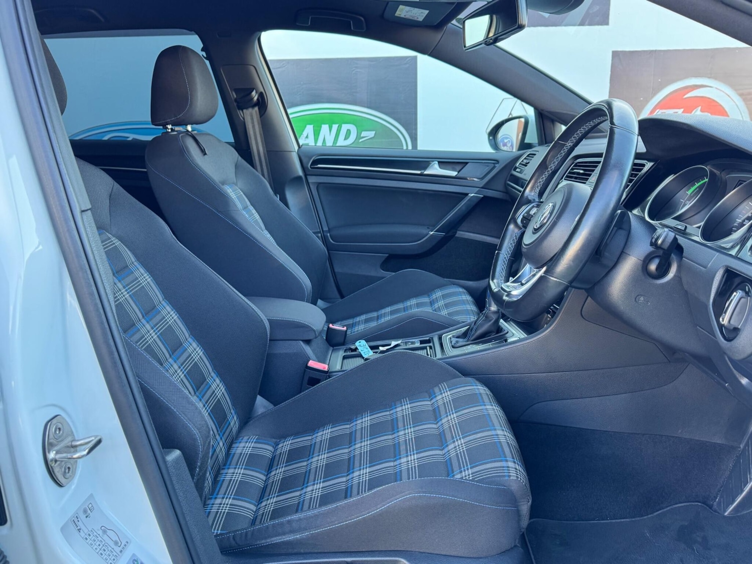 Used Volkswagen Golf for sale - 76996460: Photo 23