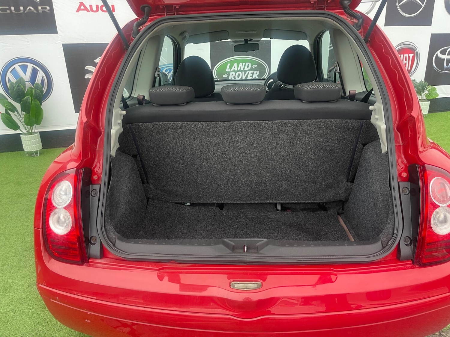 Used Nissan Micra 2010 for sale - 76619878: Photo 16