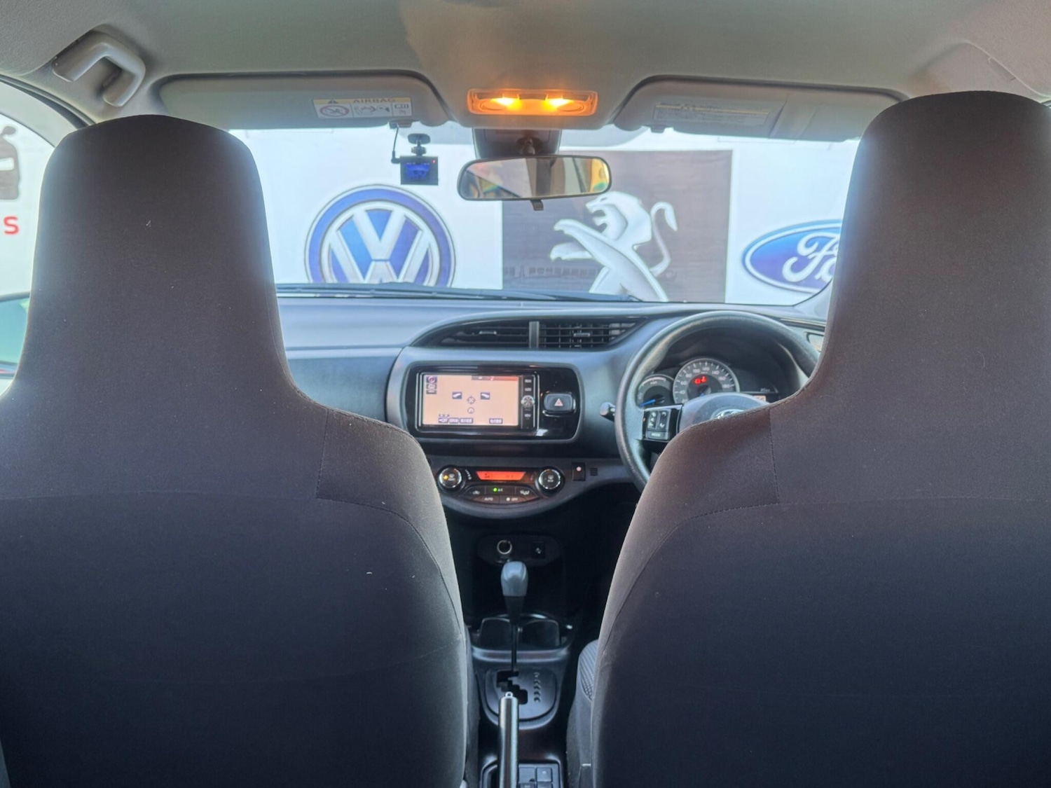 Used Toyota Yaris for sale - 77015549: Photo 24