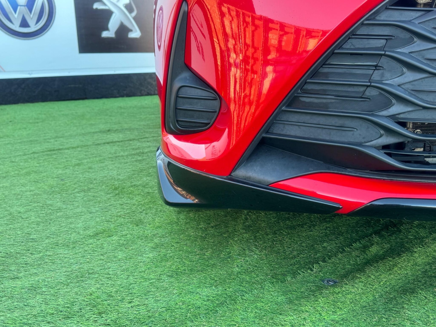 Used Toyota Yaris for sale - 77015549: Photo 32