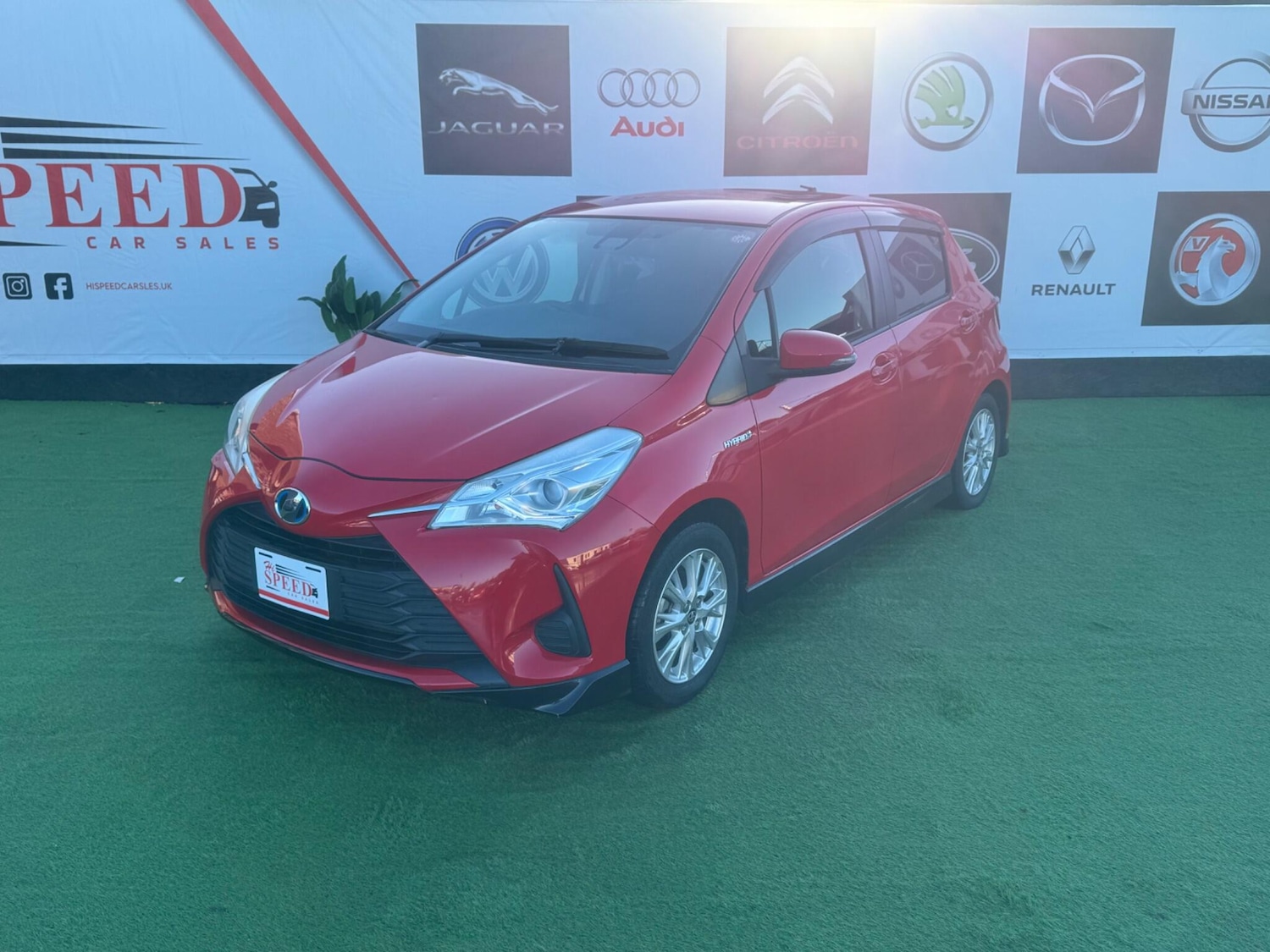 Used Toyota Yaris for sale - 77015549: Photo 4