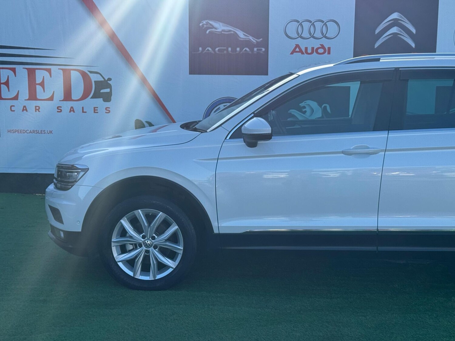 Used Volkswagen Tiguan for sale - 76824922: Photo 5