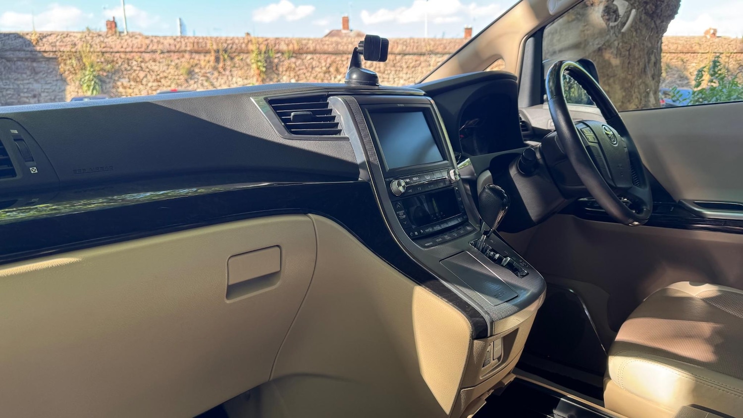 Used Toyota Alphard 2025 for sale - 76620108: Photo 19