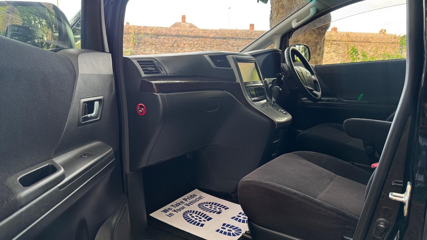 Used Toyota Vellfire 2025 for sale - 76989198: Photo 12