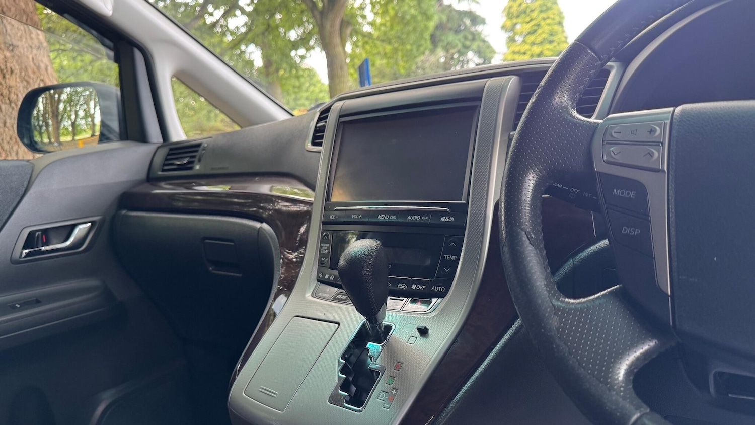 Used Toyota Vellfire 2025 for sale - 76989198: Photo 29