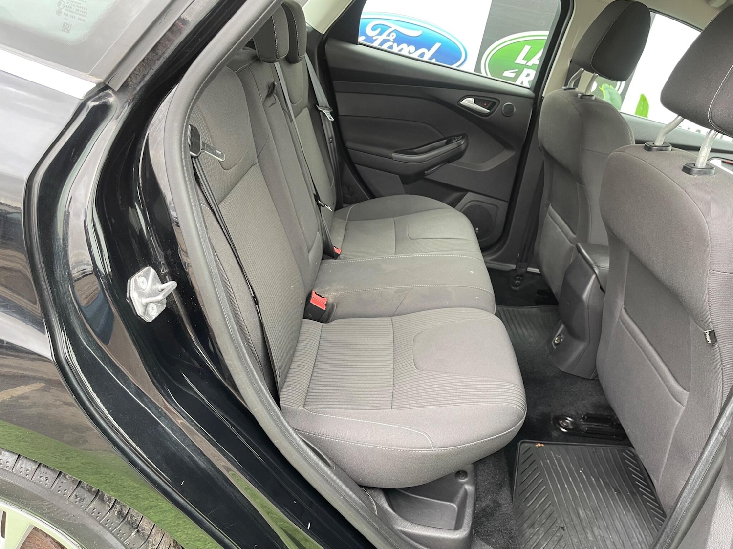 Used Ford Focus 2014 for sale - 76620148: Photo 16