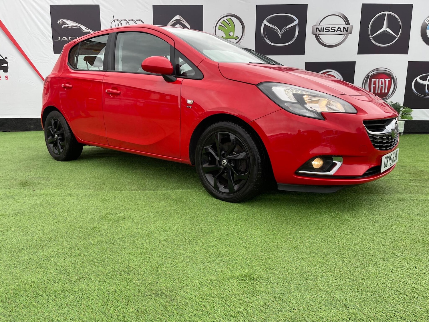 Used Vauxhall Corsa 2016 for sale - 76619615: Photo 1