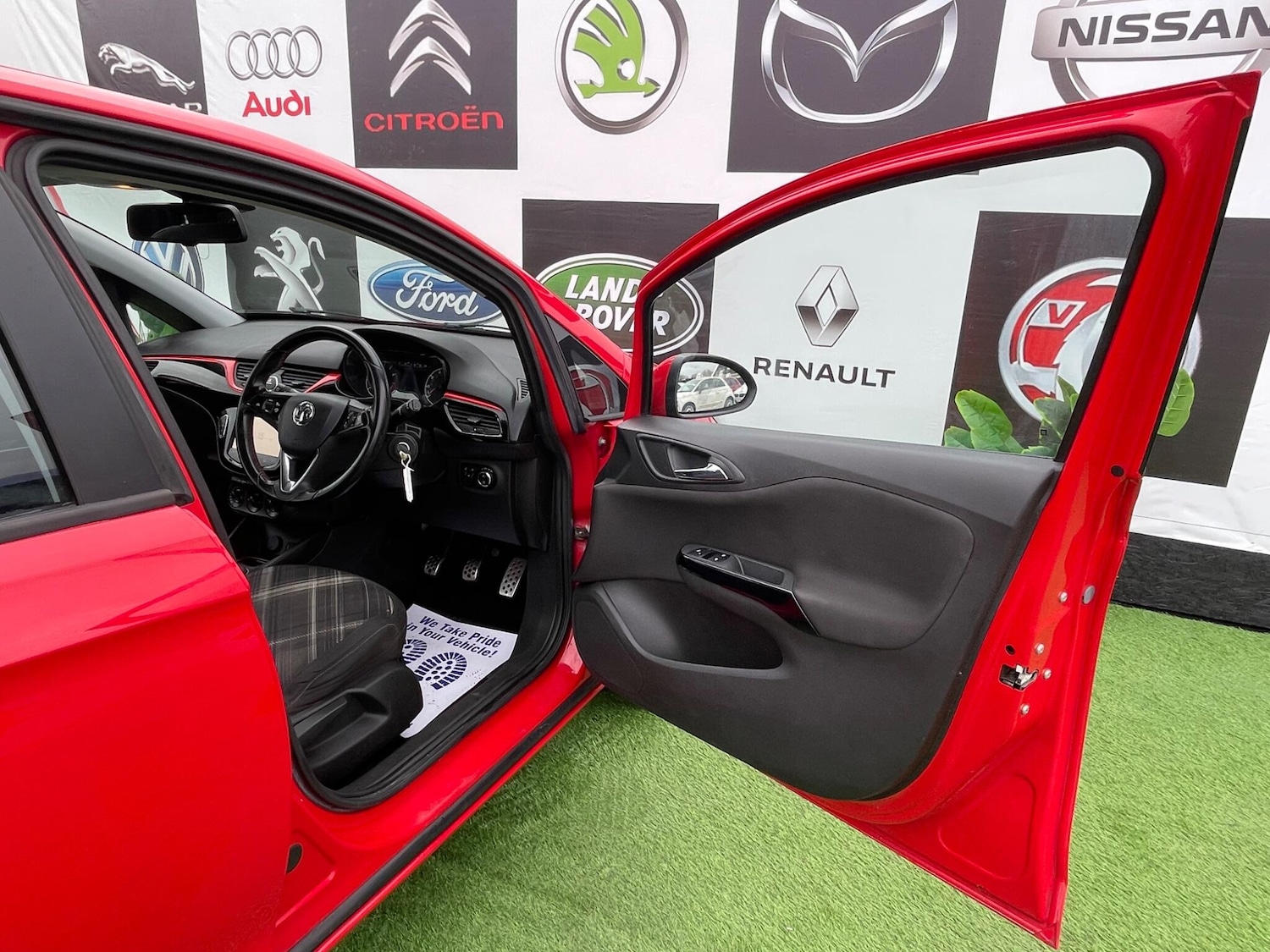 Used Vauxhall Corsa 2016 for sale - 76619615: Photo 24