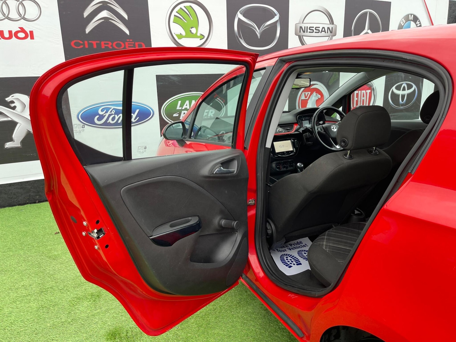 Used Vauxhall Corsa 2016 for sale - 76619615: Photo 28