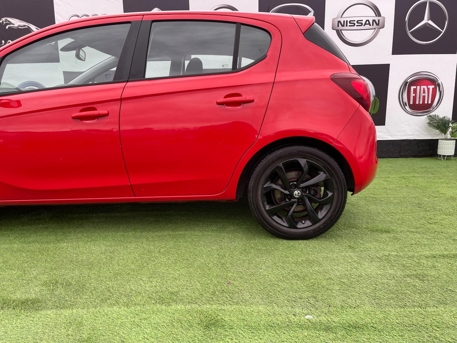 Used Vauxhall Corsa 2016 for sale - 76619615: Photo 39