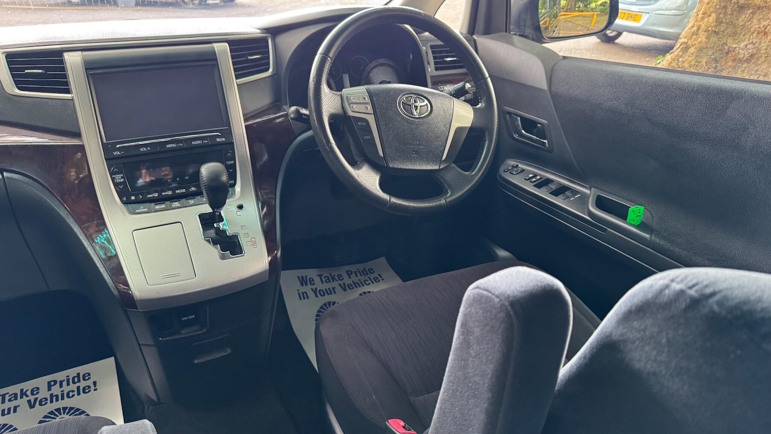 Used Toyota Vellfire 2025 for sale - 76620089: Photo 19