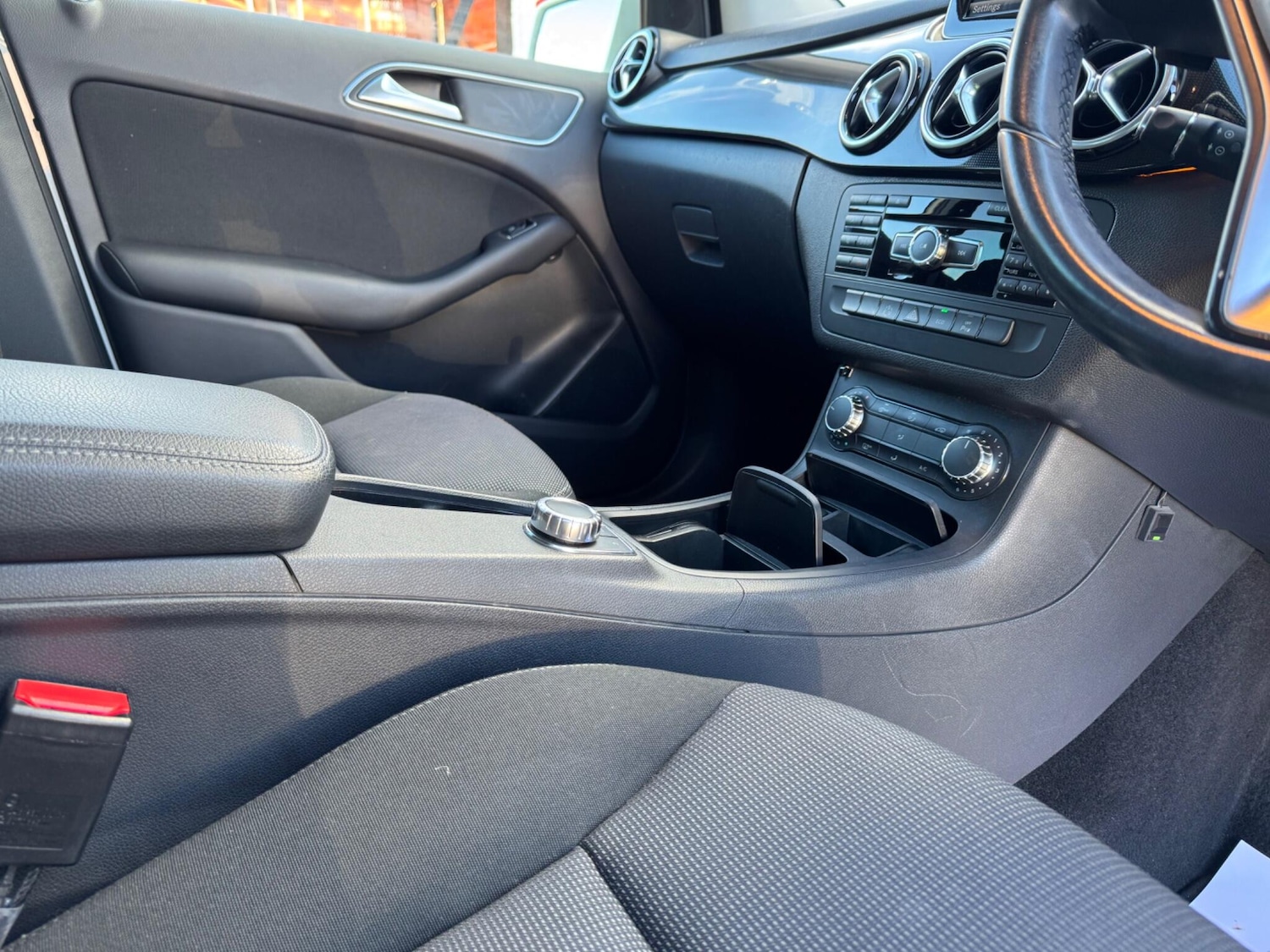 Used Mercedes-Benz B Class for sale - 76996815: Photo 30