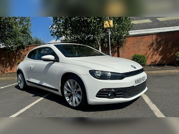 Used Volkswagen Scirocco 2009 for sale - 76620584: Photo