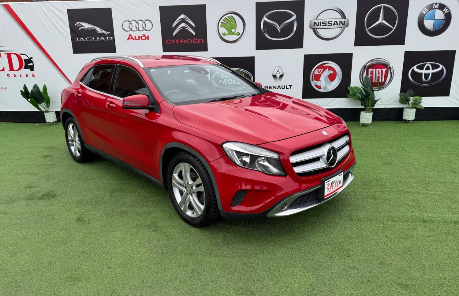 Used Mercedes-Benz GLA for sale - 76752563: Photo 2