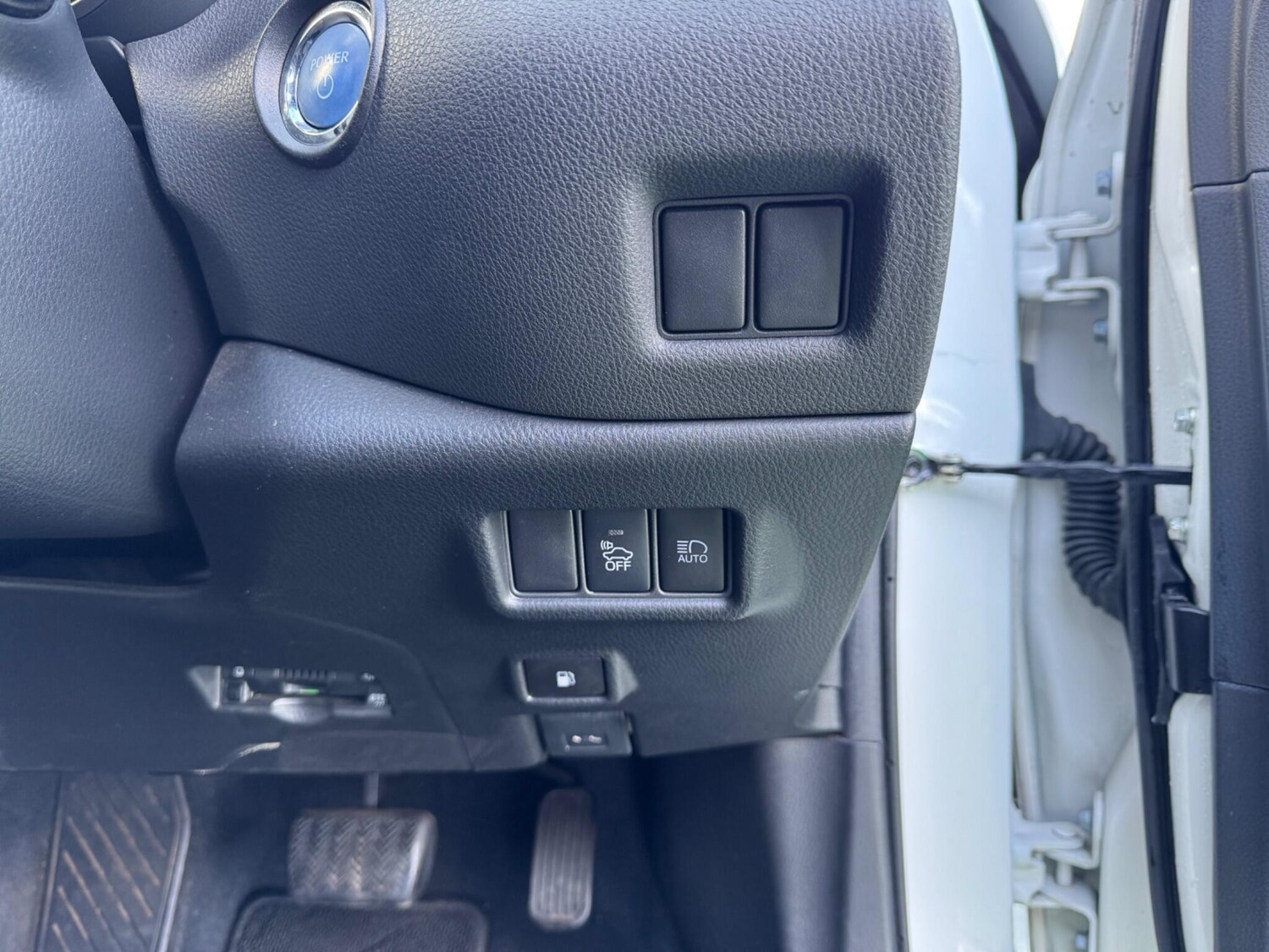 Used Toyota C-HR for sale - 76753070: Photo 33