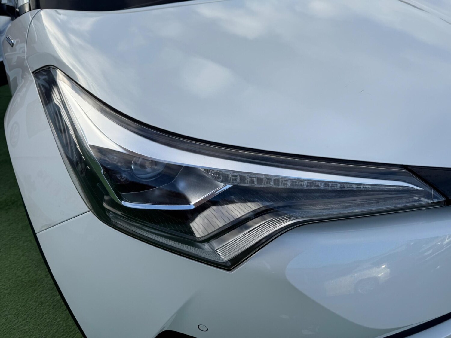 Used Toyota C-HR for sale - 76753070: Photo 45