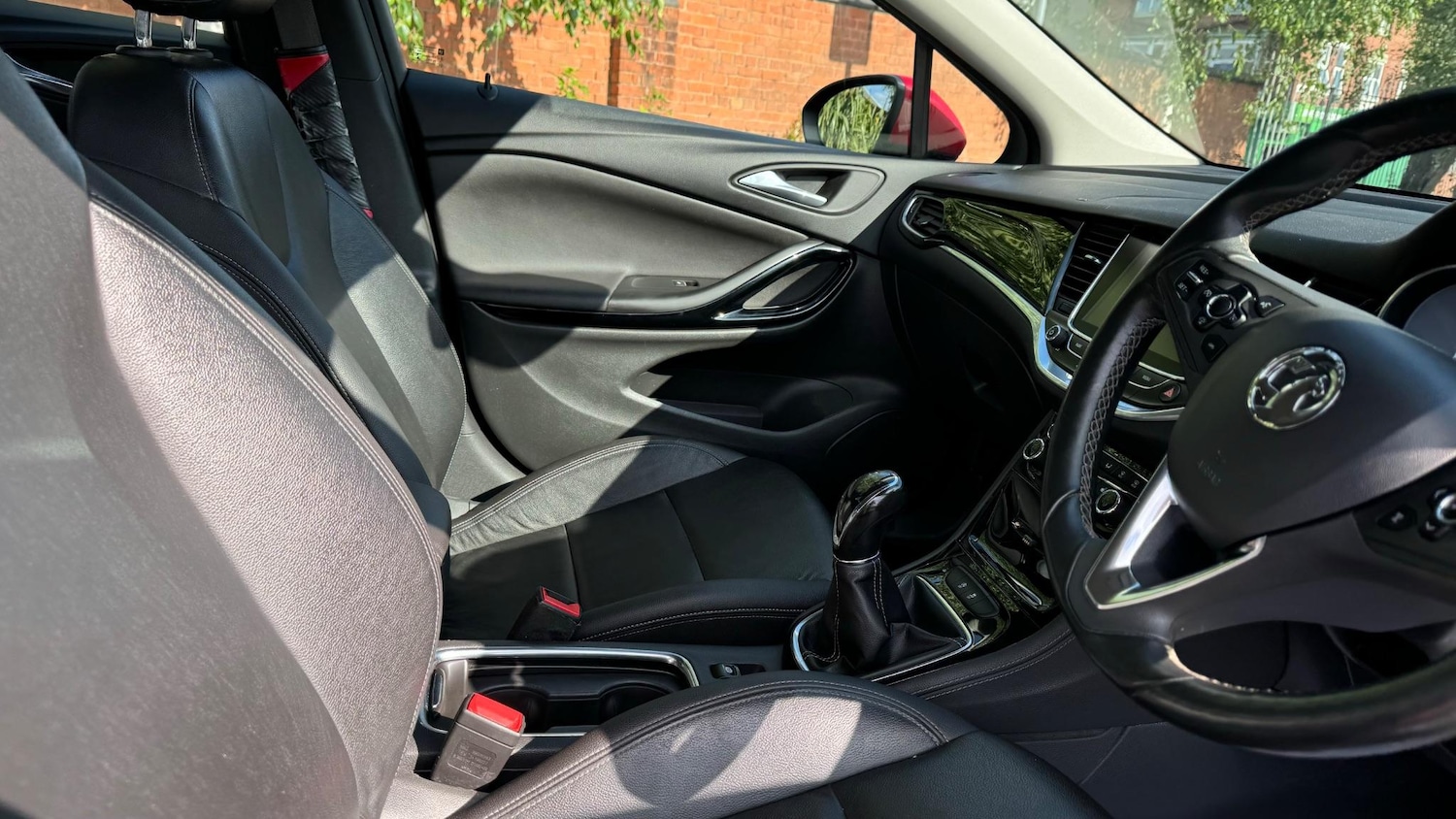 Used Vauxhall Astra 2017 for sale - 76620230: Photo 20