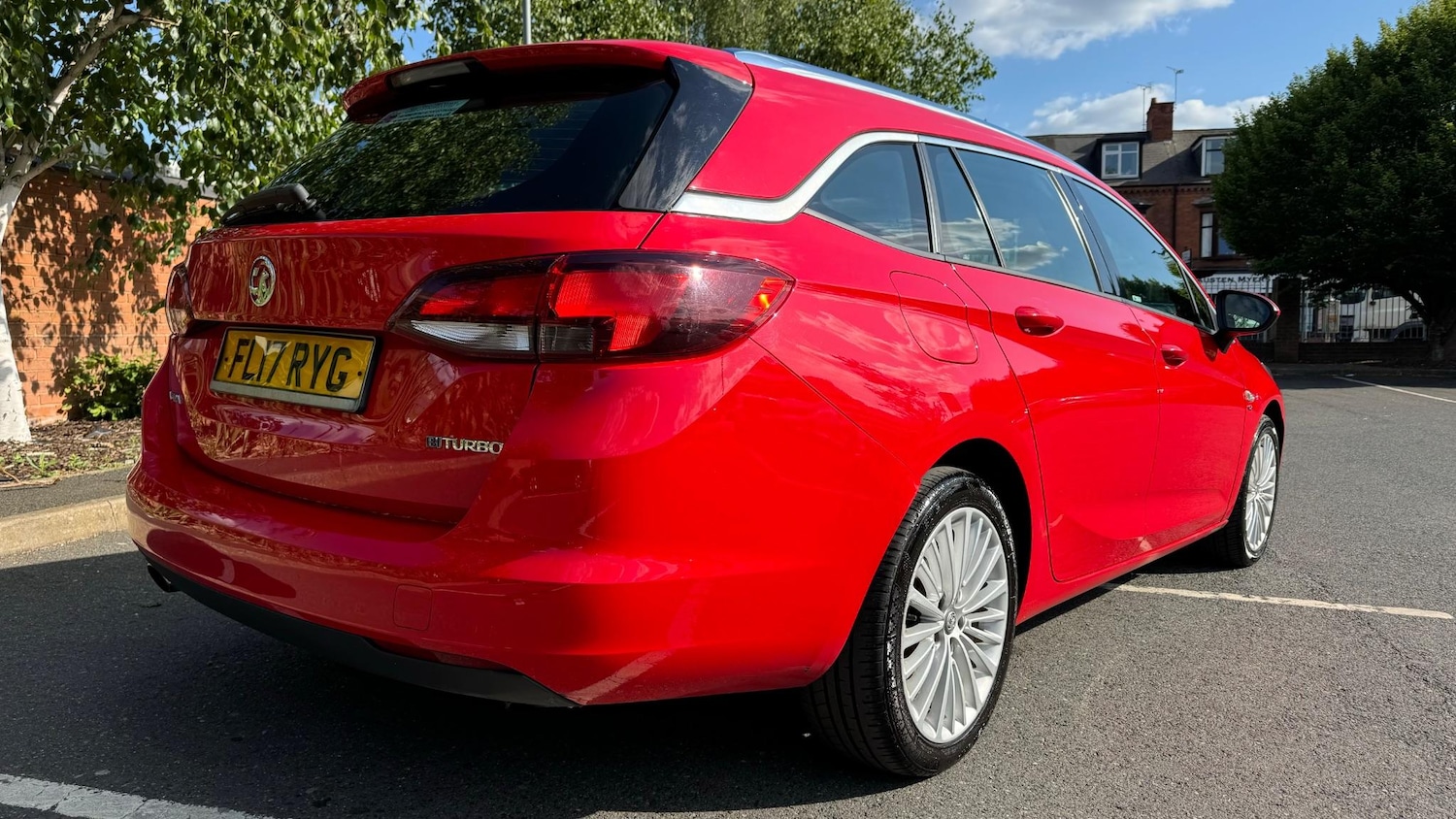 Used Vauxhall Astra 2017 for sale - 76620230: Photo 4