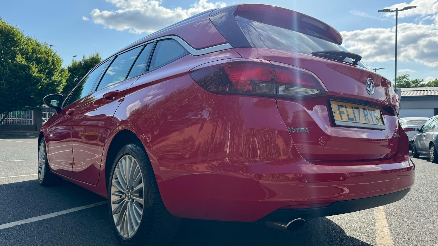 Used Vauxhall Astra 2017 for sale - 76620230: Photo 7