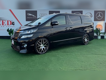 (12) - 2.4 Petrol Auto 7 seats 5dr