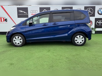 Used Honda Freed 2012 for sale - 76646110: Photo