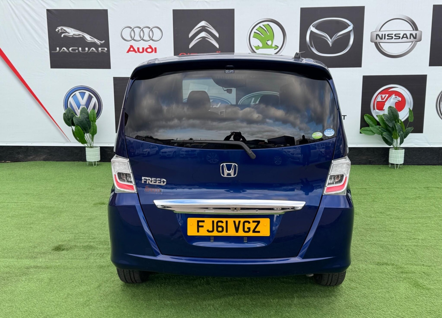 Used Honda Freed for sale - 76646110: Photo 9