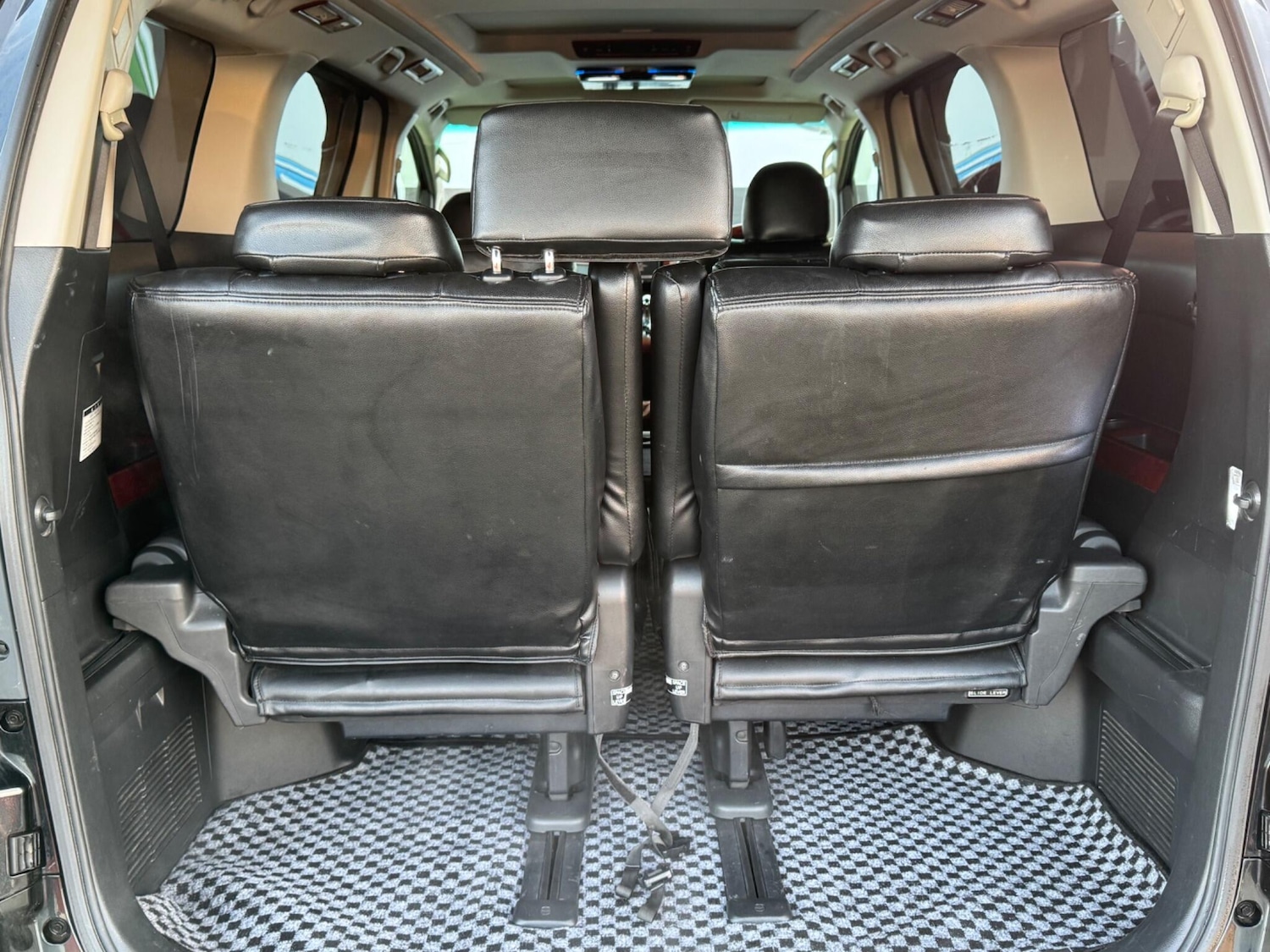 Used Toyota Vellfire for sale - 76996817: Photo 36