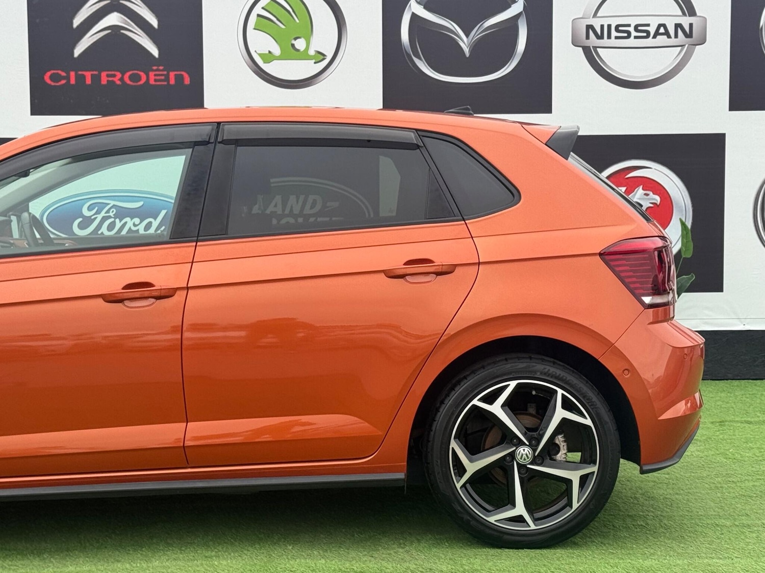 Used Volkswagen Polo for sale - 76646235: Photo 10