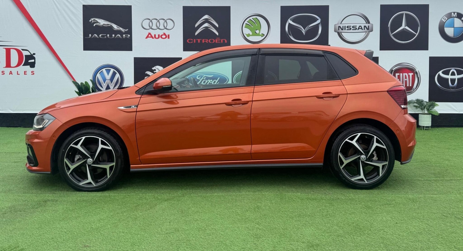 Used Volkswagen Polo for sale - 76646235: Photo 8