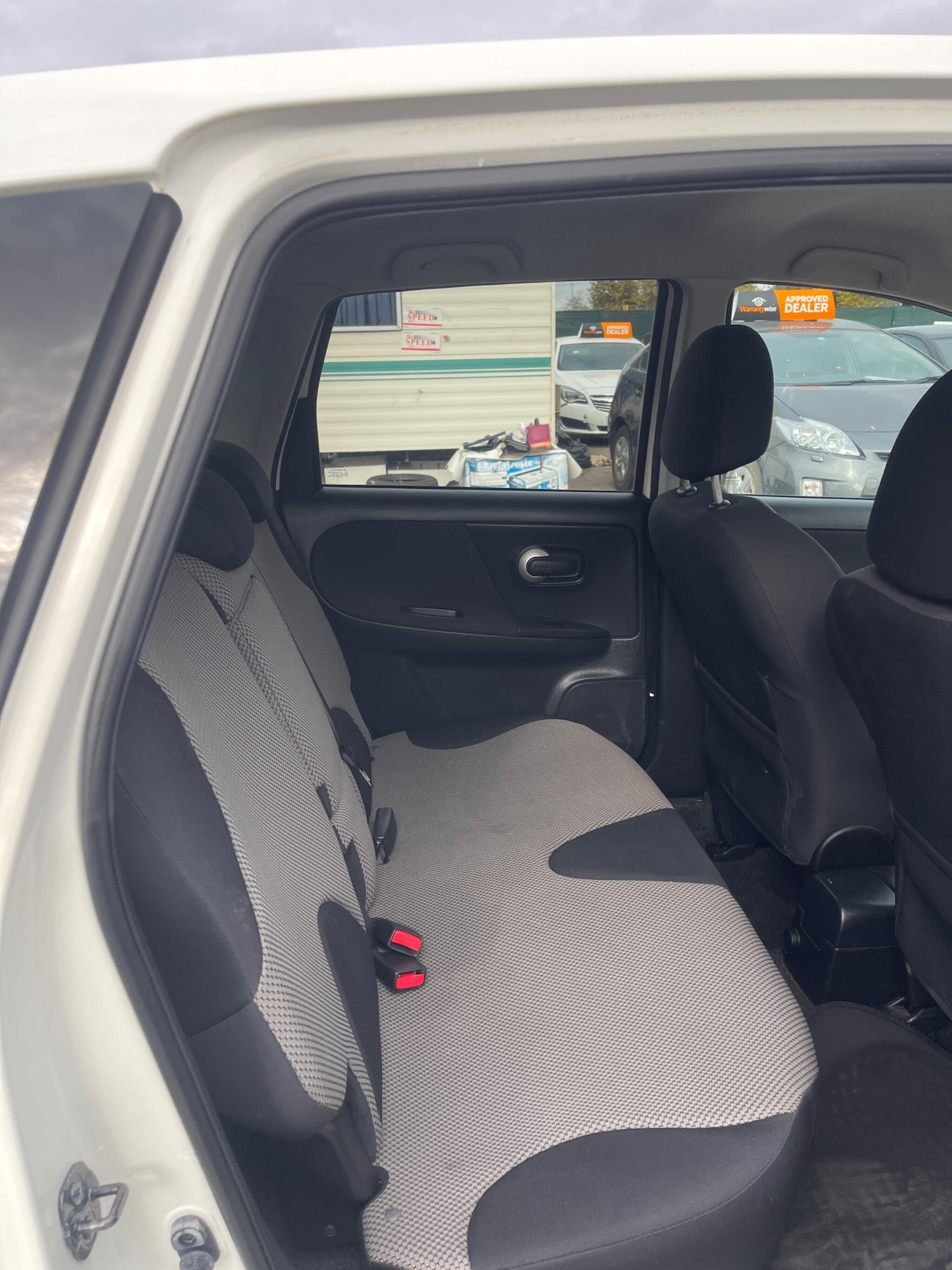 Used Nissan Note 2011 for sale - 76619958: Photo 12