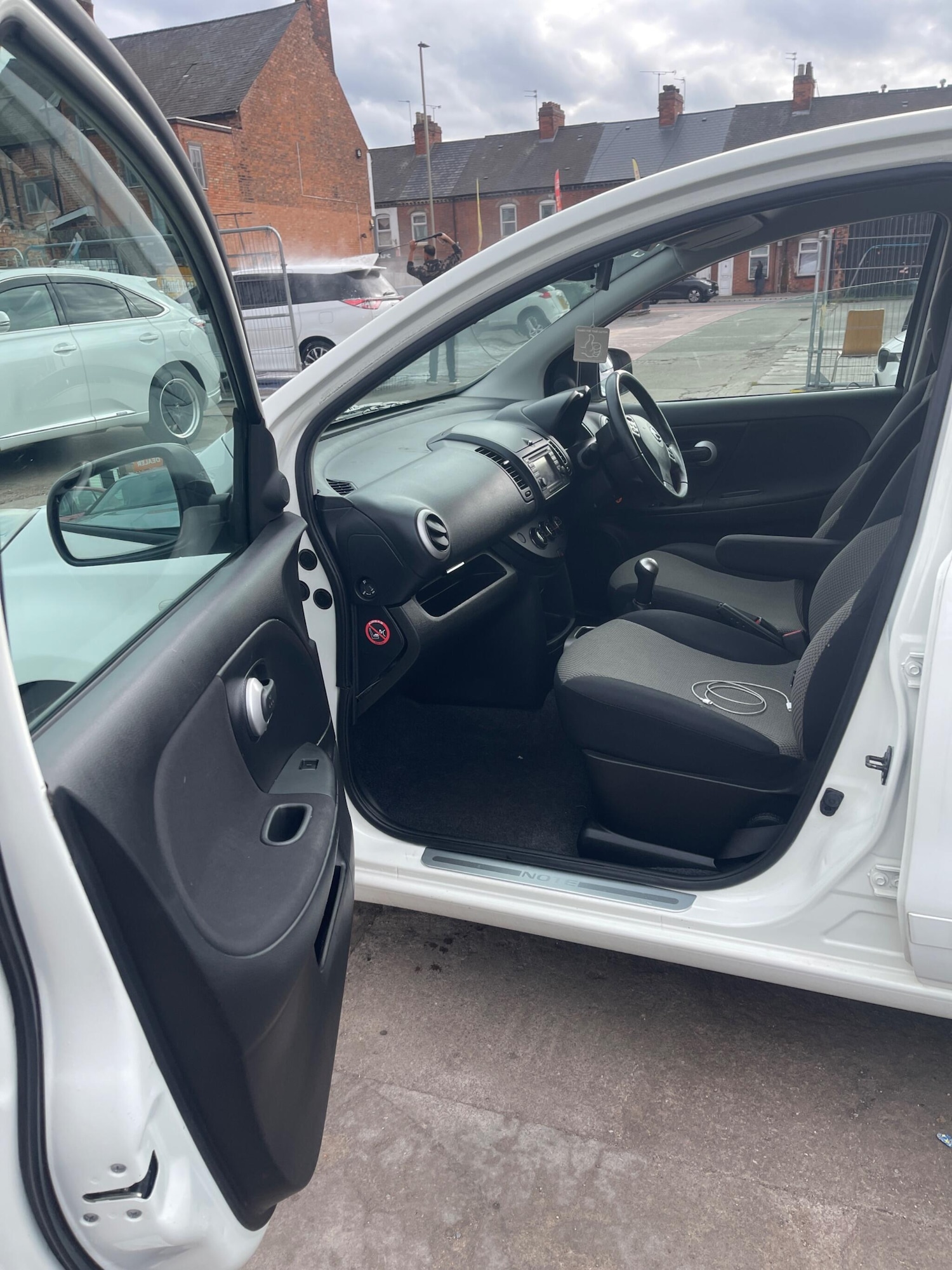 Used Nissan Note 2011 for sale - 76619958: Photo 20