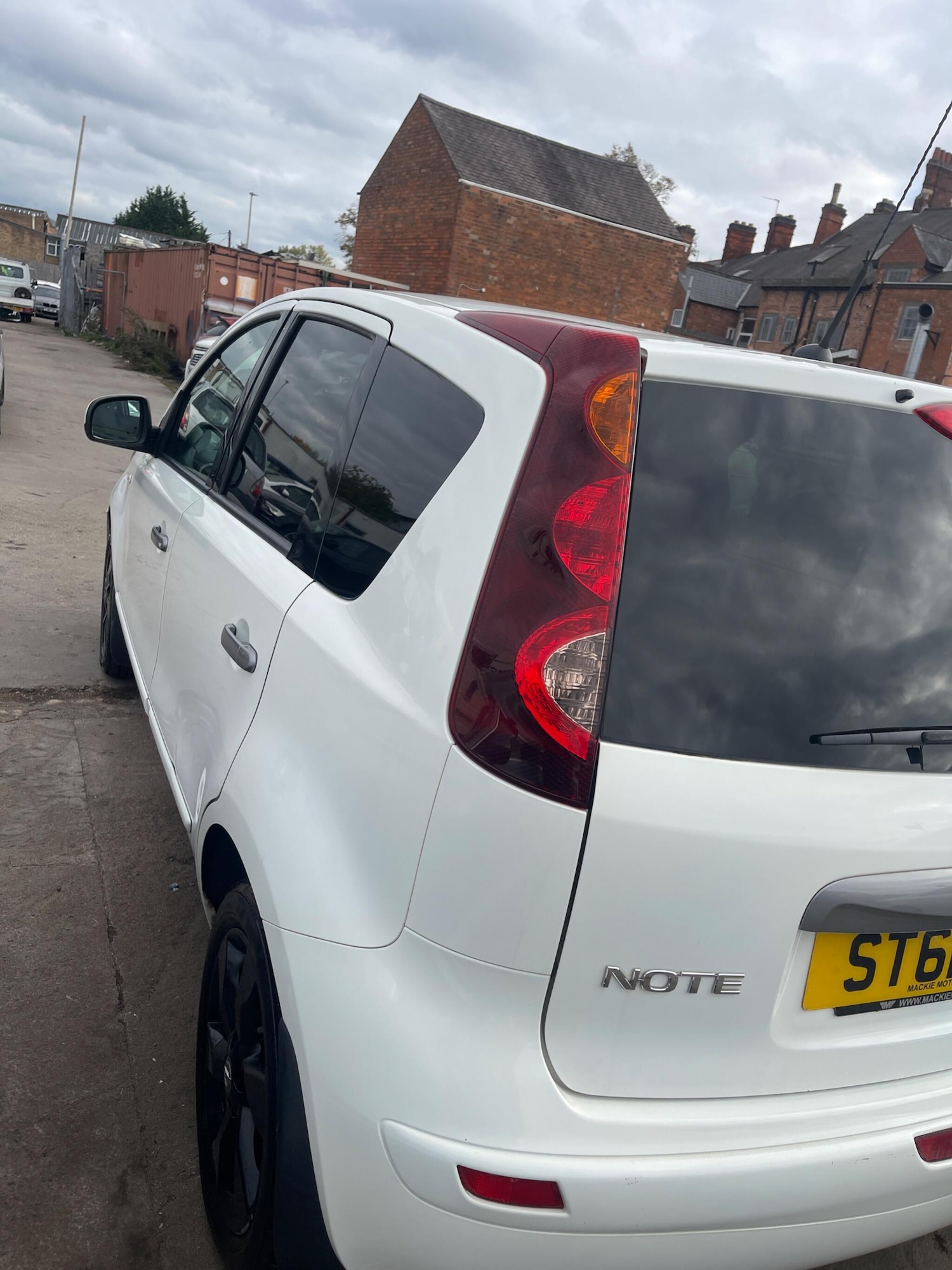 Used Nissan Note 2011 for sale - 76619958: Photo 23