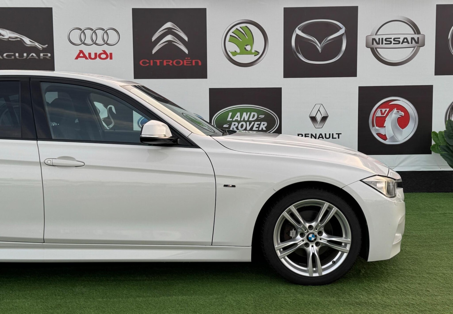 Used BMW 3 Series for sale - 76997517: Photo 14