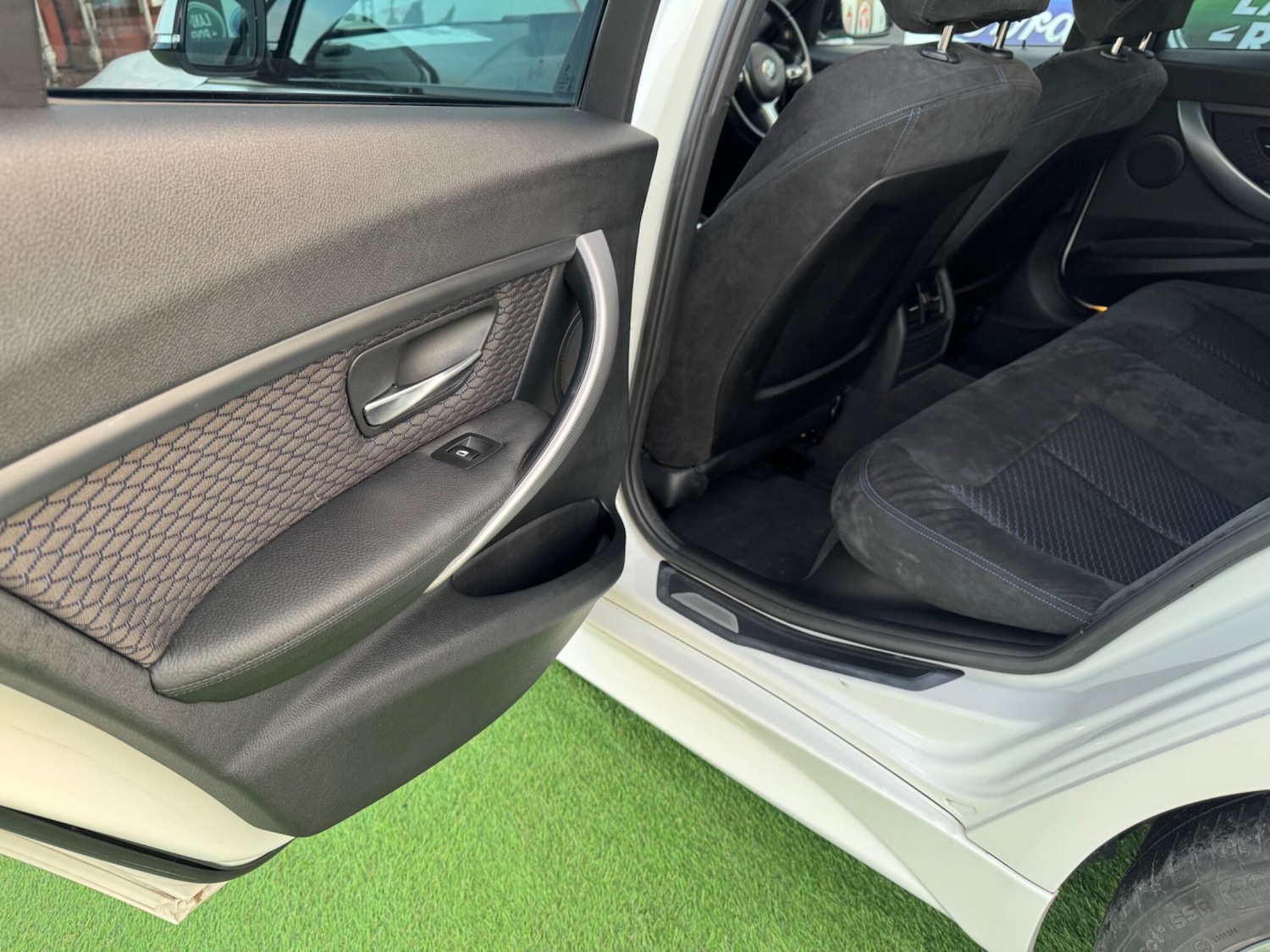 Used BMW 3 Series for sale - 76997517: Photo 34