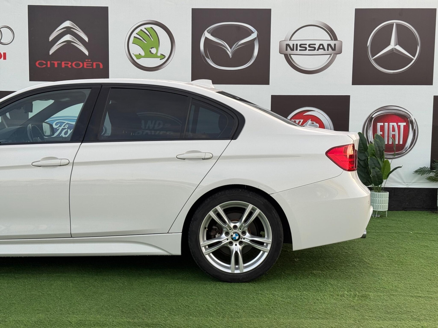 Used BMW 3 Series for sale - 76997517: Photo 9