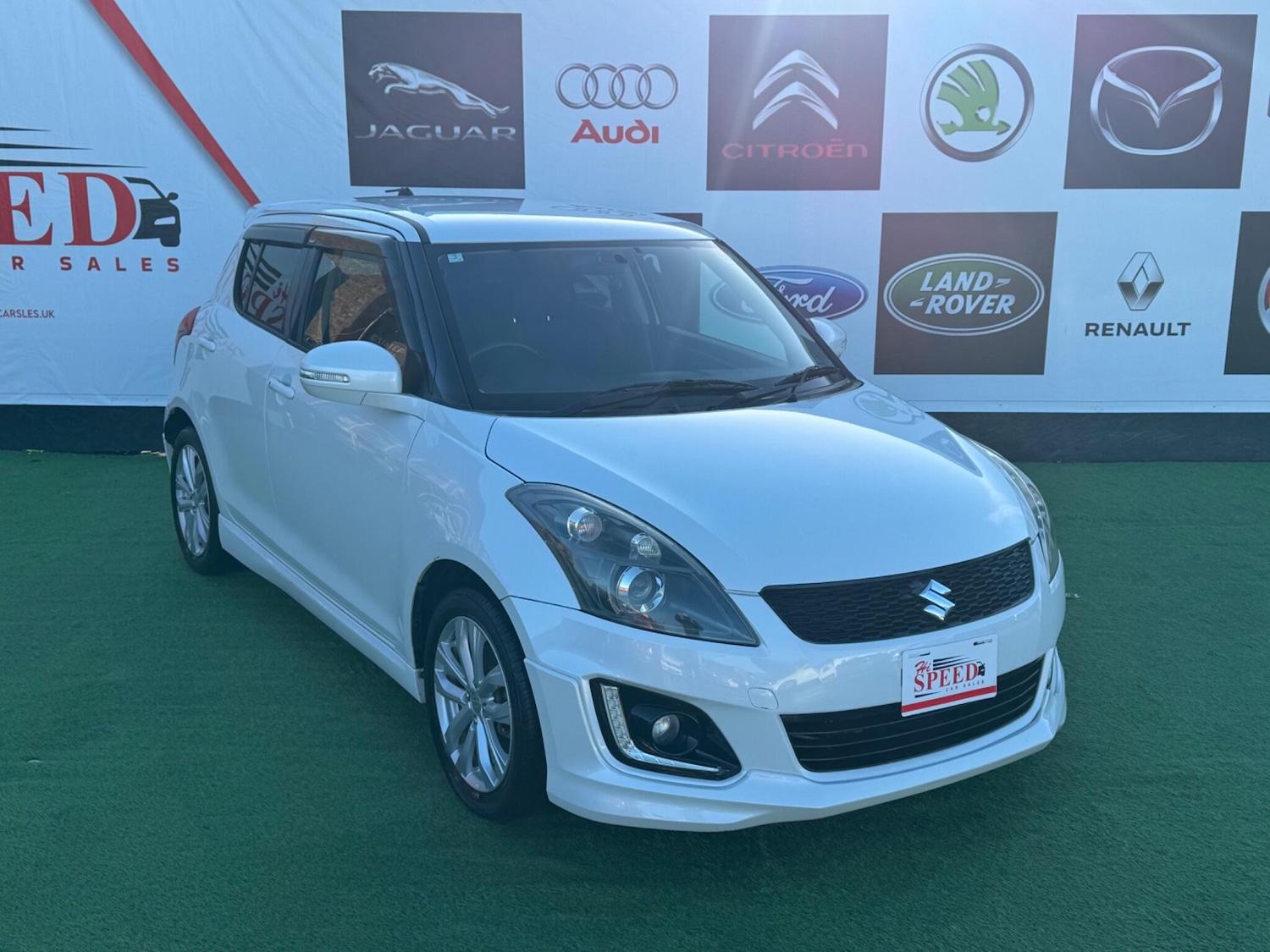 Used Suzuki Swift for sale - 77016202: Photo 3