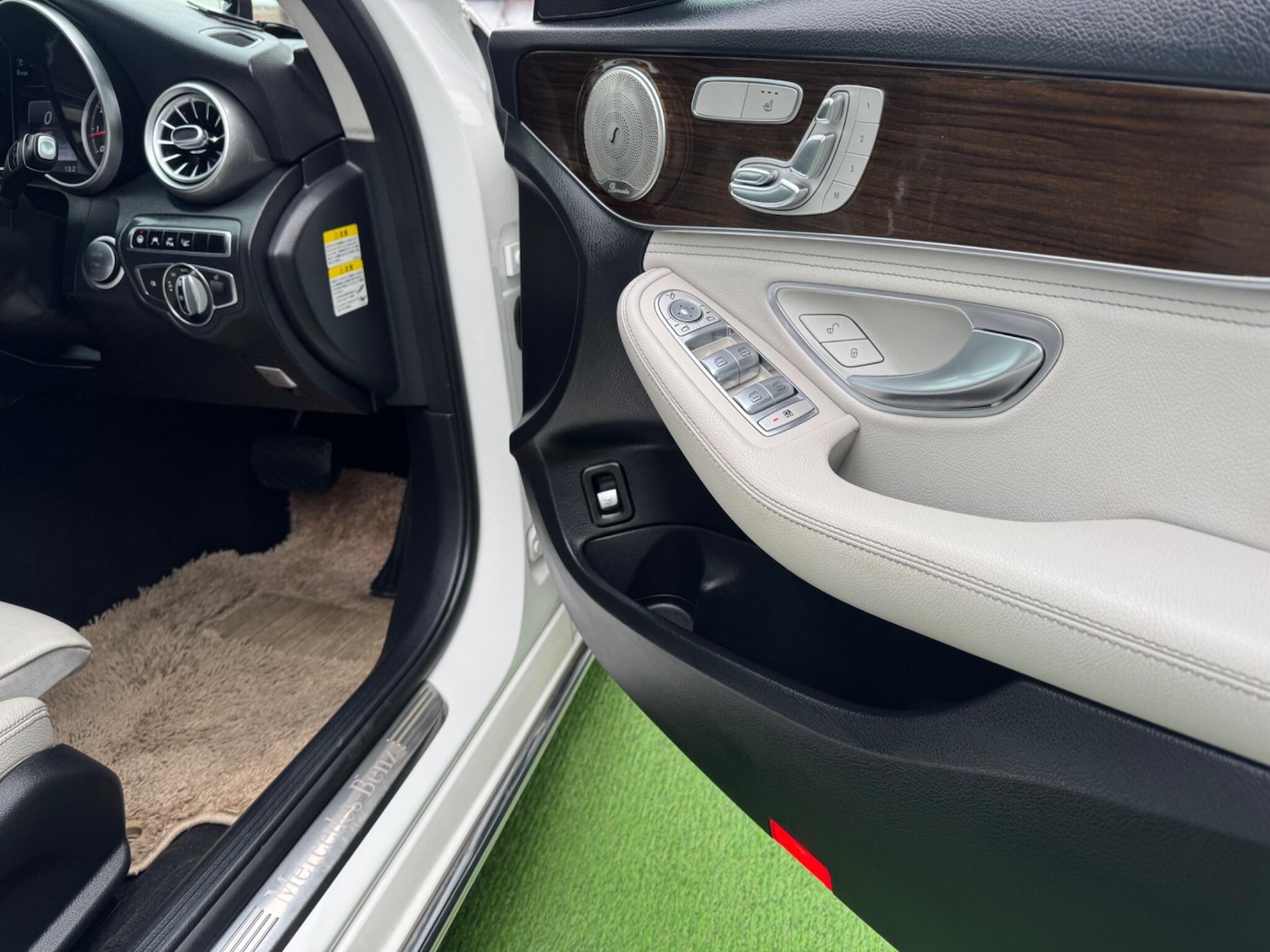 Used Mercedes-Benz C Class for sale - 76620165: Photo 30