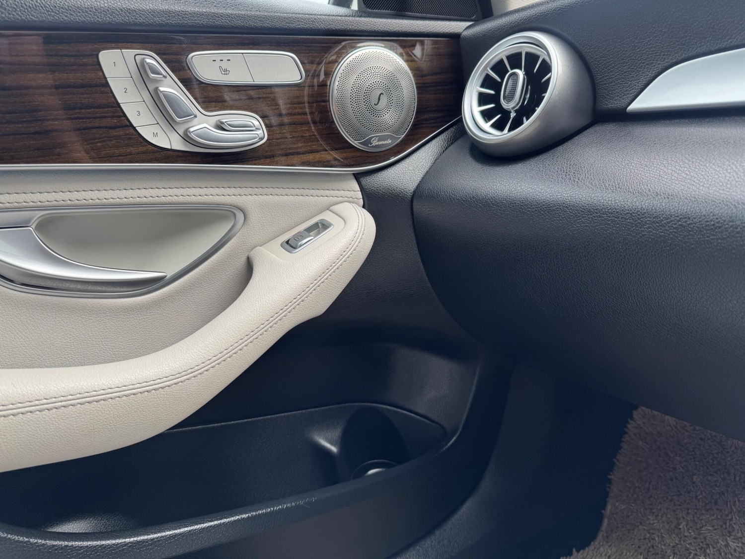 Used Mercedes-Benz C Class for sale - 76620165: Photo 31