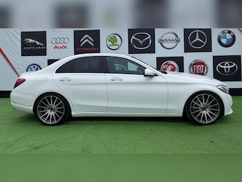 Used Mercedes-Benz C Class 2015 for sale - 76620165: Photo